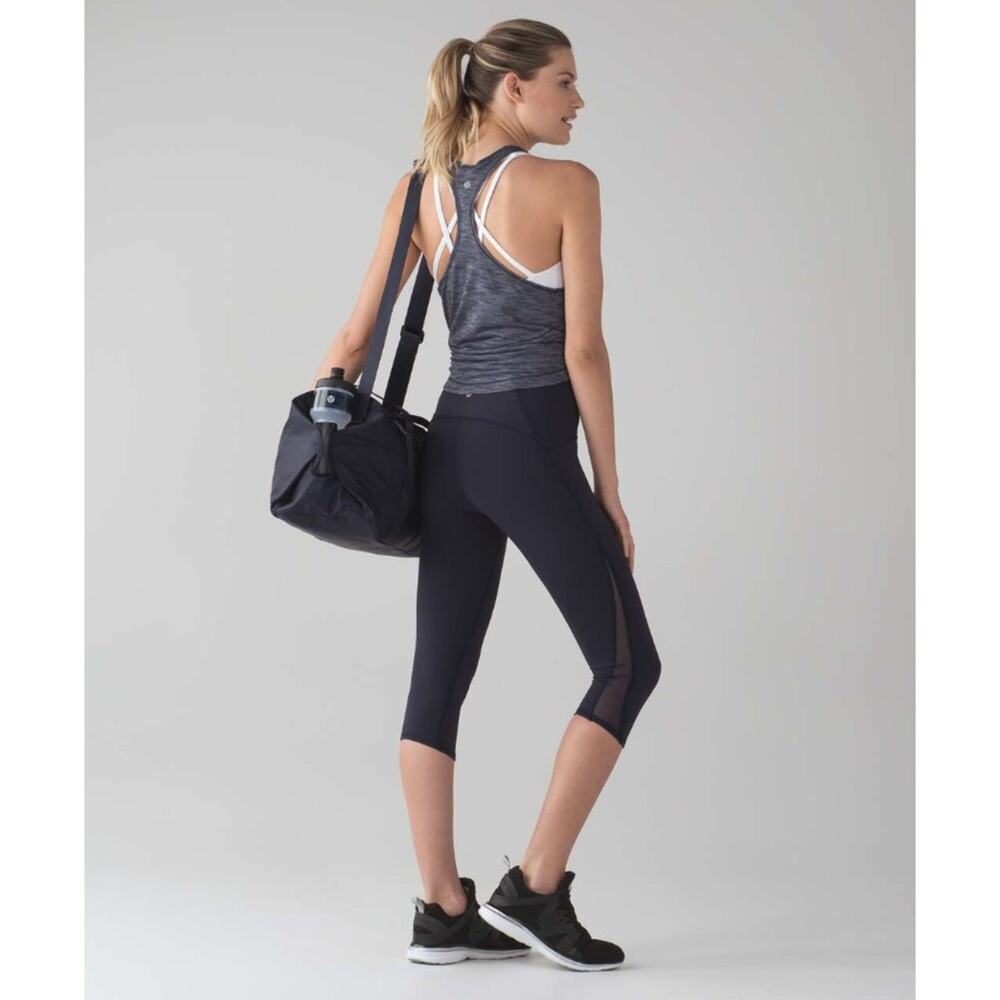 Lululemon Train Times Crop 17" Leggings Workout Preppy Athleisure Sport Hiking 8